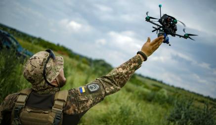 Украина изготовила около 200 тысяч FPV-дронов с начала 2024 года. Какие еще БПЛА пообещали сделать?
