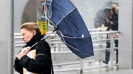 Синоптики объявили на среду оранжевый уровень опасности. Что ждёт белорусов?