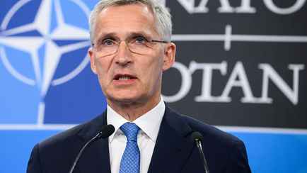 «Капитуляция — это не мир» — Генсек НАТО призвал продолжать оказывать военную поддержку Украине