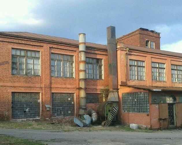 Корпус старой фабрики.