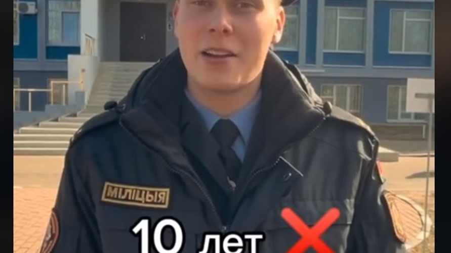 "Зачем их вообще менять?" - В ГАИ рассказали, кому полагаются права на 20 лет. Белорусы ответили