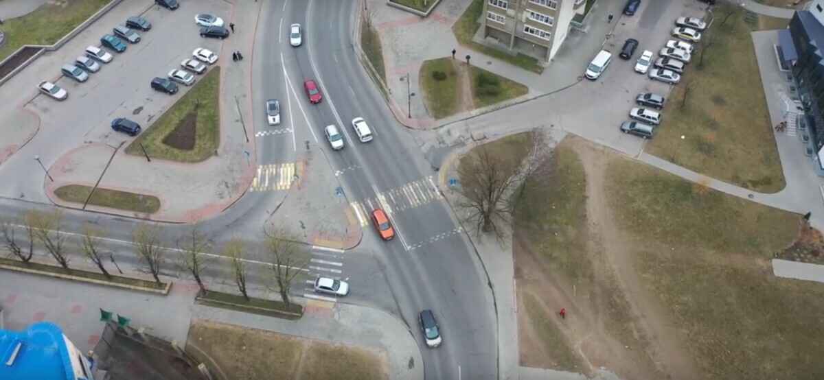 В ГАИ показали, за чем следят с помощью квадрокоптеров. Кто из белорусов попался?