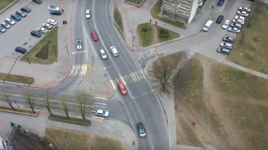 В ГАИ показали, за чем следят с помощью квадрокоптеров. Кто из белорусов попался?