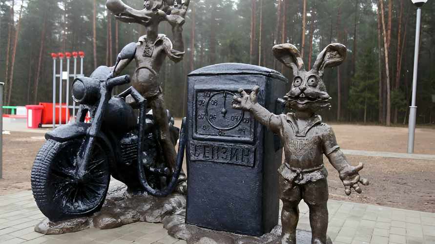 "Белоруснефть" рассказала белорусам, как заправляться "в два раза" дешевле. В чем нюанс?