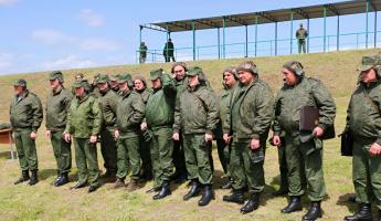 Лукашенко подписал указ «О переводе госорганов на работу в условиях военного времени»