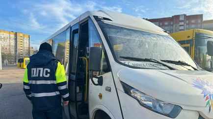 Может ли ГАИ оштрафовать белорусов за непристегнутые ремни в маршрутке? Вот что говорится в КоАП