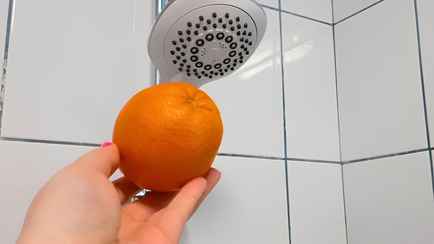 Зачем белорусам брать в душ апельсины? Об этом неожиданном эффекте мало кто знает