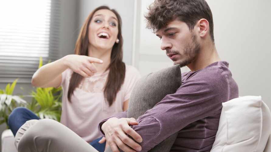 "Это убийца отношений" — Эксперты назвали главную причину, разрушающую браки