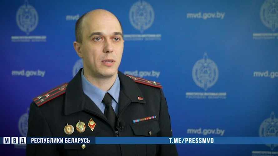 В МВД попросили белорусов не ждать конца выходных. Кому заблокируют банковские переводы?