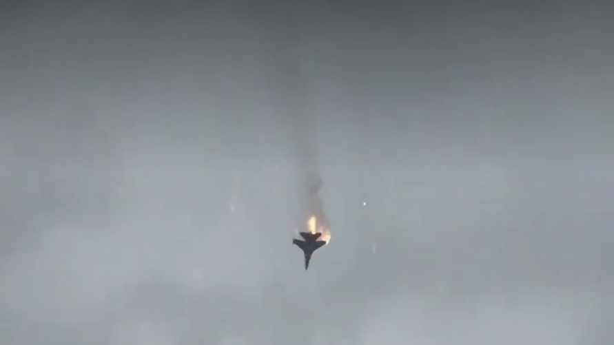 На видео попало крушение российского Су-35 в Севастополе
