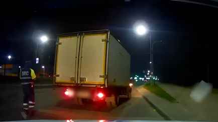 В Гродно мужчина сел за руль с правами не той категории. Что решили в ГАИ?