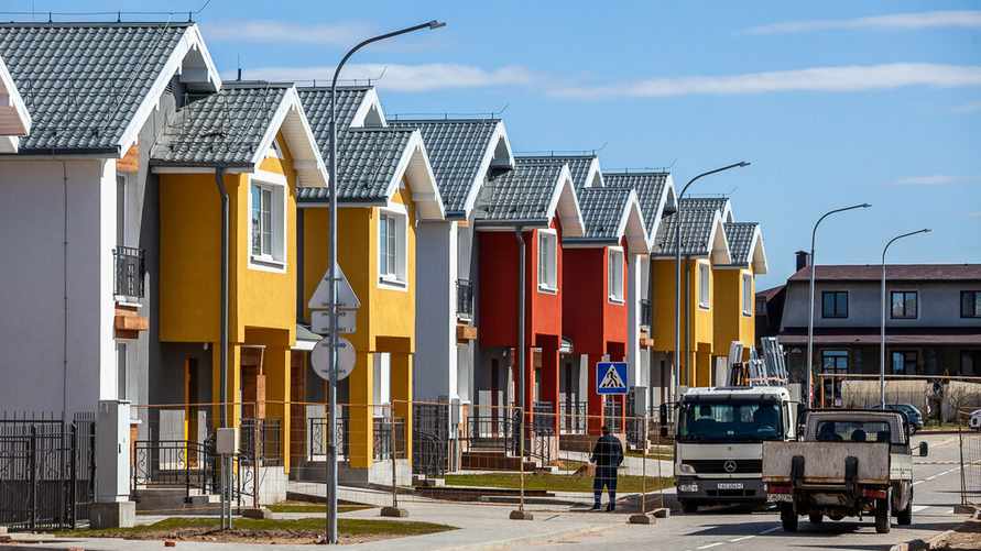 Совмин разрешил застройщикам передавать белорусам в собственность недостроенные дома