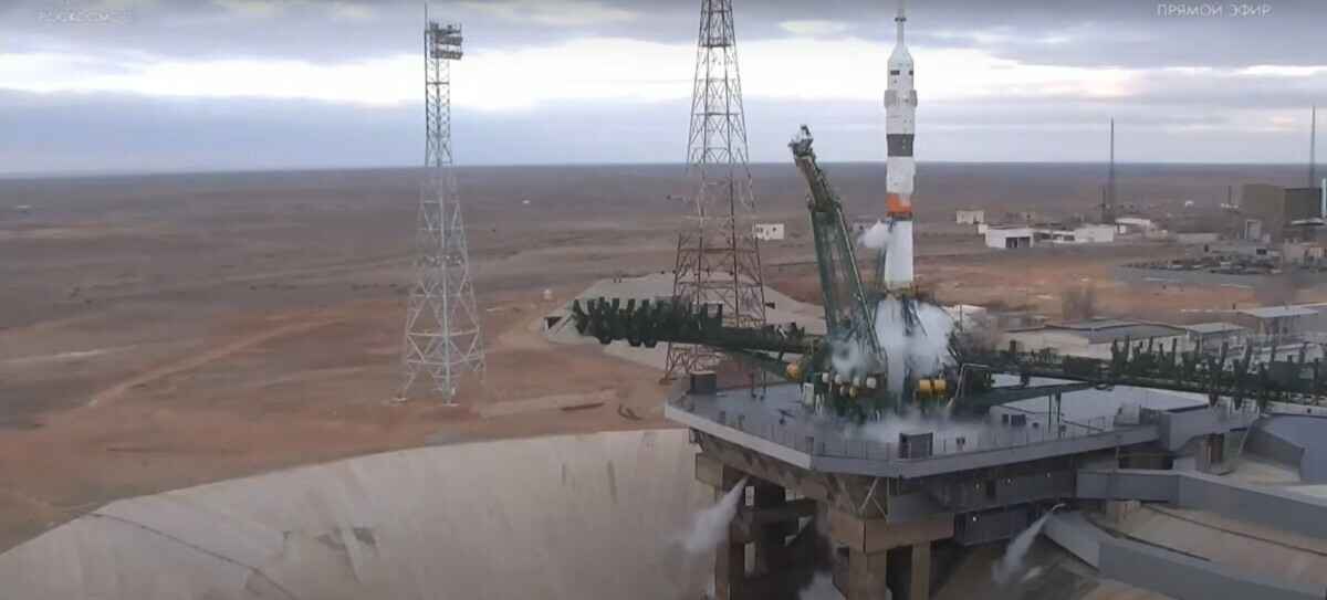 Пуск ракеты "Союз-2.1а" на МКС с участием белоруски отменили