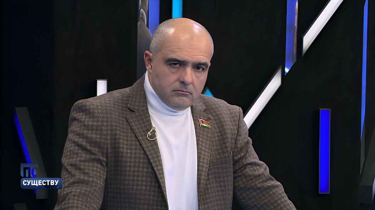 Олег Гайдукевич в телеэфире канала "СТВ"