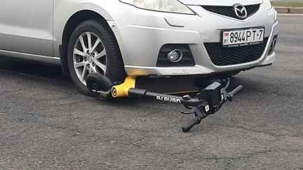 В Минске водитель сбила пешехода на электросамокате. Это первый случай в сезоне