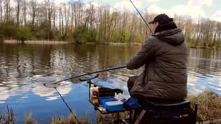 В Беларуси ввели нерестовые ограничения для рыбаков. На что полный запрет и какие штрафы грозят за две удочки?