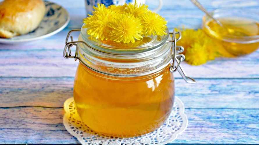 Зачем белорусам готовить "мёд" из одуванчиков? Нашли простой и быстрый рецепт
