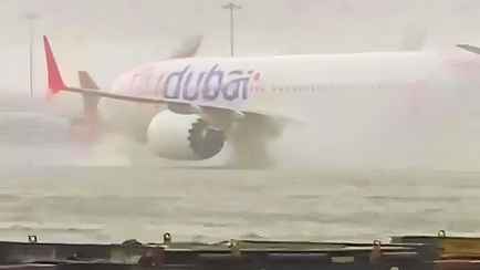 «Белавиа» предупредила пассажиров в Дубае, что самолёт полетит из другого города. Что предложила делать?