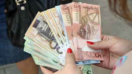 Средняя зарплата в Минске перевалила за 3000 рублей. А что в регионах?