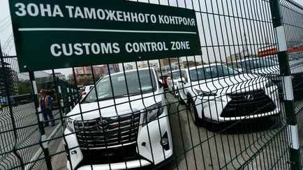 В Беларуси изменили правила беспошлинного ввоза авто из-за границы. Но не для всех