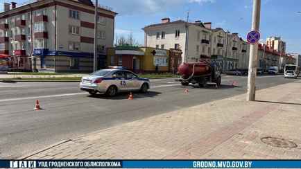 В Лиде грузовик наехал на восьмилетнюю девочку — ребенка госпитализировали
