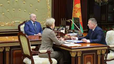 Лукашенко снял с должностей вице-премьера и министра юстиции. Куда их отправил?