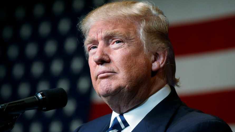 Трамп рассказал, какую помощь готов выделить Украине. Сколько уже дали ЕС и США?