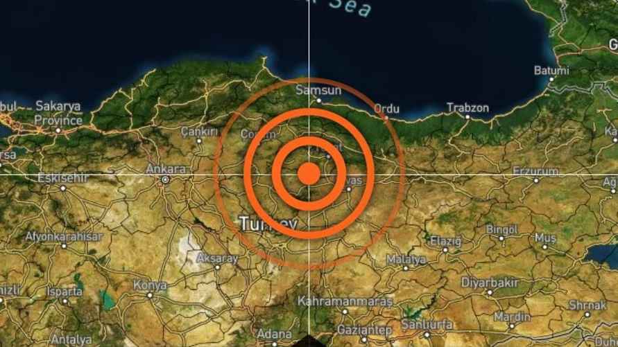 Место эпицентра землетрясения в Токате, Турция