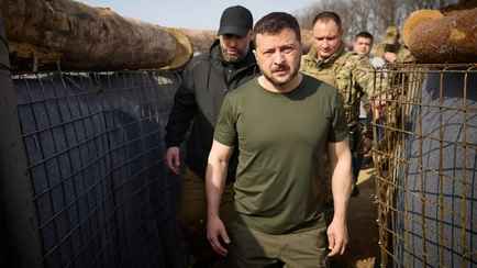 «Он не будет канцлером мира» — Зеленский пожаловался на Шольца из-за ракет Taurus