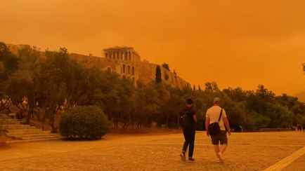 Греция превратилась в марсианский пейзаж из-за песка, принесённого из Сахары