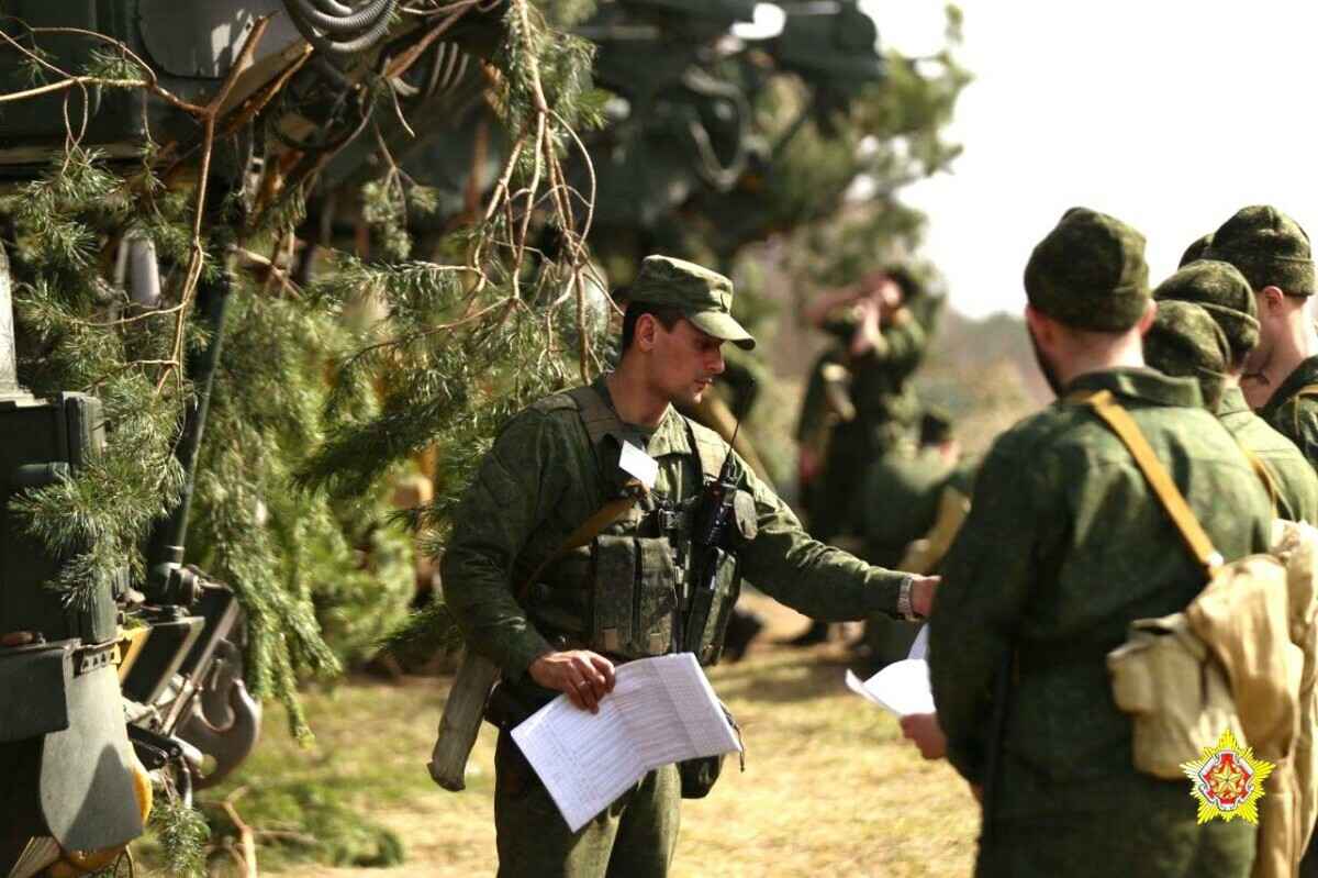 Минобороны объявило о сборах военнообязанных белорусов на границе с Литвой. Когда?
