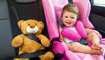 Какое место в машине самое безопасное для ребенка? Оказывается, не за водителем