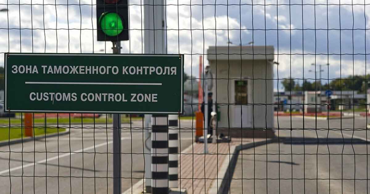 Штраф до 1200 рублей. В Таможенном комитете рассказали белорусам о частых ошибках при декларировании авто