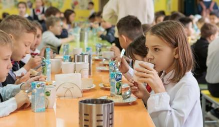 МАРТ изменил порядок установления цен на продукцию в школьных столовых в Беларуси. Что поменялось?
