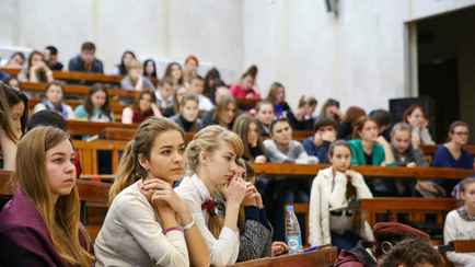 Бюджетные места на дистанционке. Вузы Минска опубликовали цифры приема абитуриентов на 2024 год