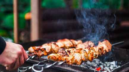 Как приготовить идеальный маринад для шашлыка? Эти 5 рецептов удивят своей простотой