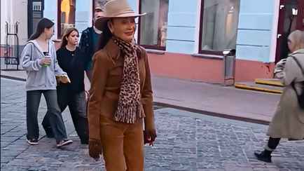 «Всем бы так выглядеть» — Пользователи TikTok восхитились 77-летней жительницей Гродно