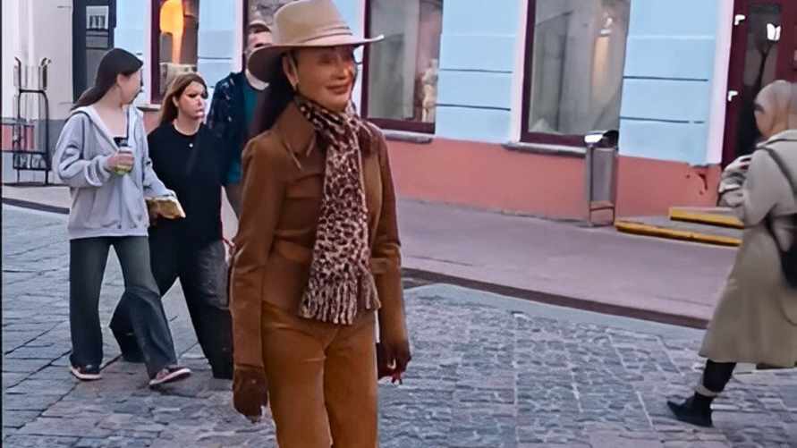 "Всем бы так выглядеть" — Пользователи TikTok восхитились 77-летней жительницей Гродно