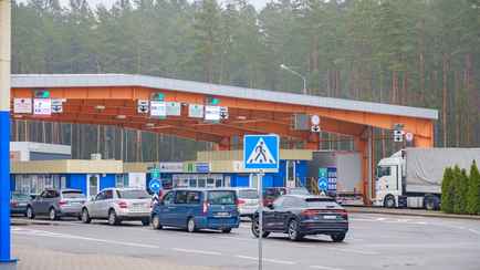 «Трудно ожидать, что будет лучше» — В Литве назвали три причины увеличения очередей на границе с Беларусью