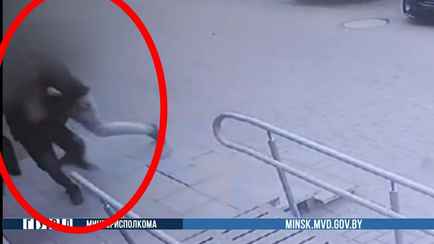 Покупатель в минском магазине напал на пенсионера. Что случилось?