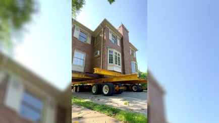 В Сети показали «миграцию» домов в США