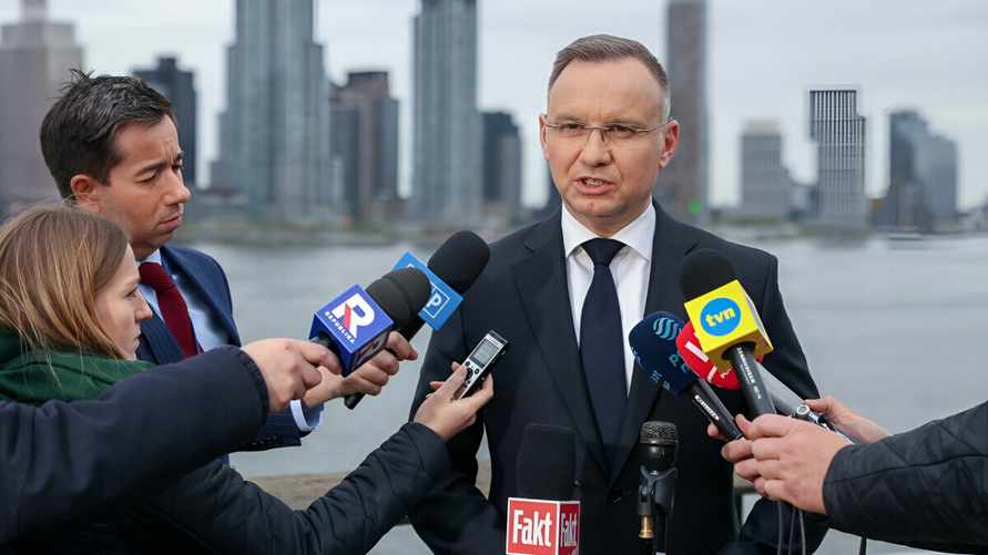 Дуда предложил разместить ядерное оружие в Польше в ответ на российское в Беларуси. Когда?