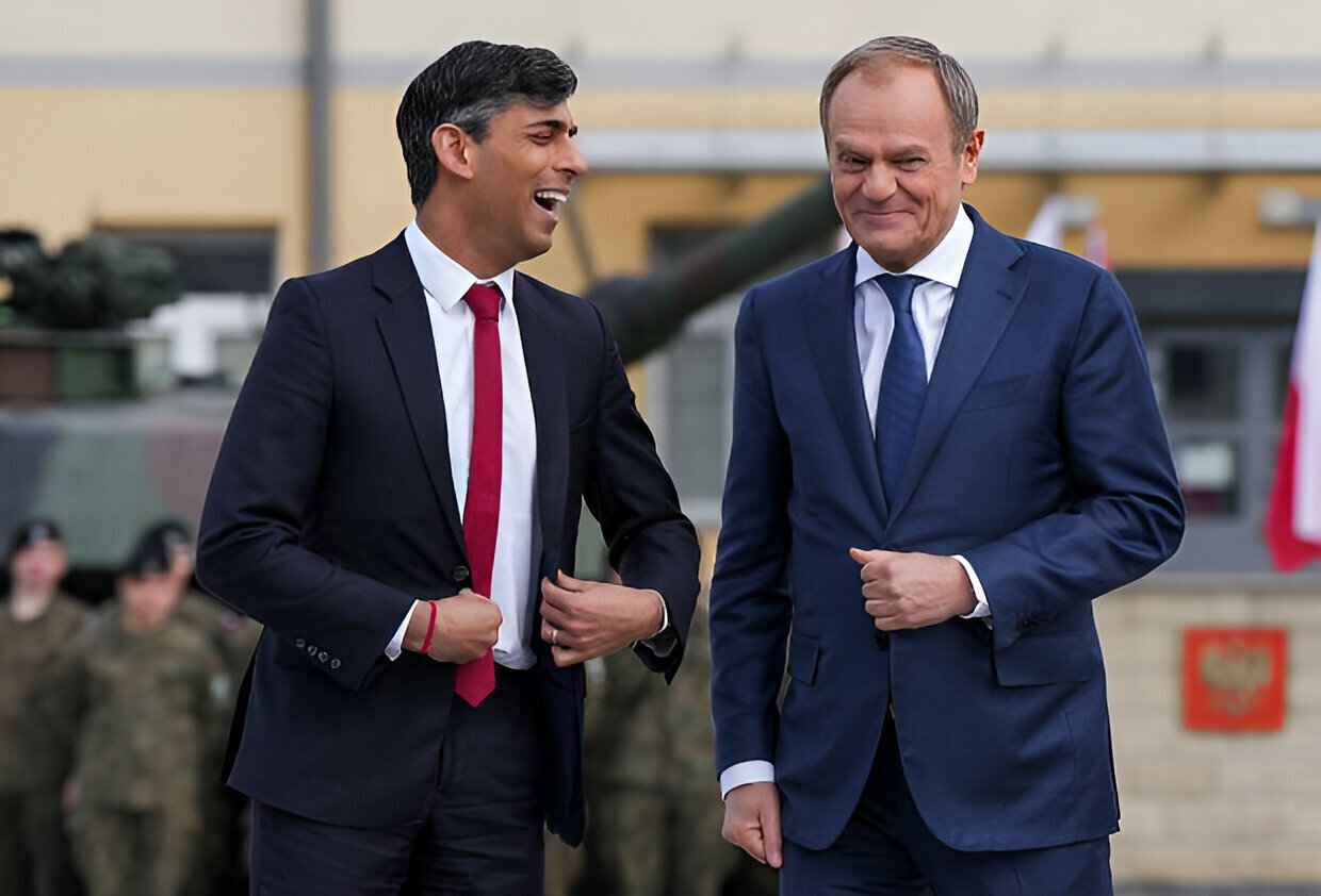 Британия решила перебросить в Польшу 16 тысяч солдат и истребители Typhoon. Что ответили в Варшаве?