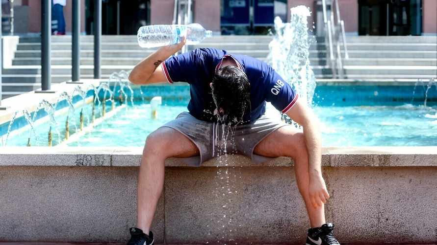 Метеорологи объявили жителям планеты "красную тревогу". Европа "нагревается" сильнее всего?