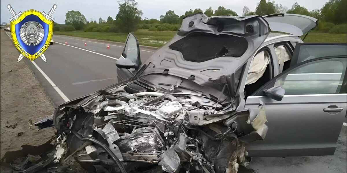 Под Пинском столкнулись четыре автомобиля — погибла семейная пара