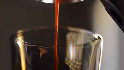 «Аж в носу запахло» — Видео с приготовлением кофе набрало более 20 миллионов просмотров