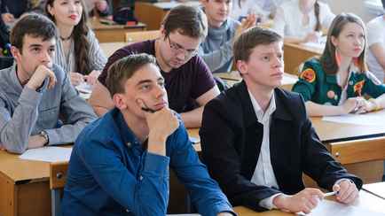 Минобразования Беларуси определило, за что школьники и студенты смогут получить денежную премию