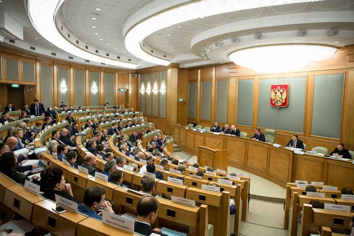 Фото: Зал заседаний в Доме правительства РФ