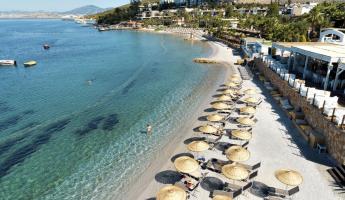 В Турции перенесли на месяц открытие сезона на популярном курорте. В чем дело?