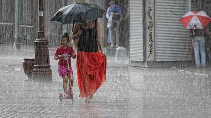 Скоротечные грозы и локальные ливни. Синоптики спрогнозировали жару до +29°C на последние дни мая и начало лета